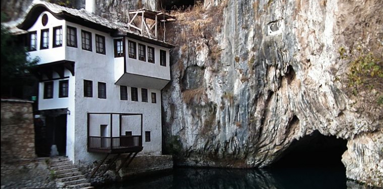 Horasan Erenlerinden Sarı Saltuk